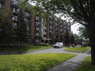 2920 Fairlea Crescent Ottawa