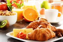 TC Pointe Claire Breakfast